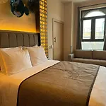 Luxury Suite Up To 10Ppl Near Torre Latino
