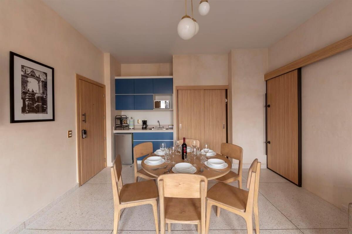Apartment Luxury Up To 10ppl Near Torre Latino